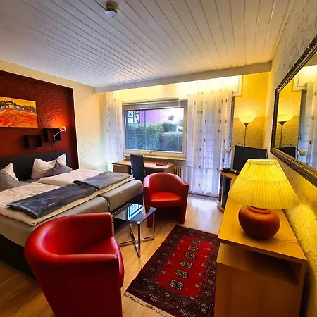 Zi13 Doppelzimmer Schoenblick Mit Terrasse